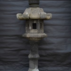 Kasuga-dōrō (春日灯籠)